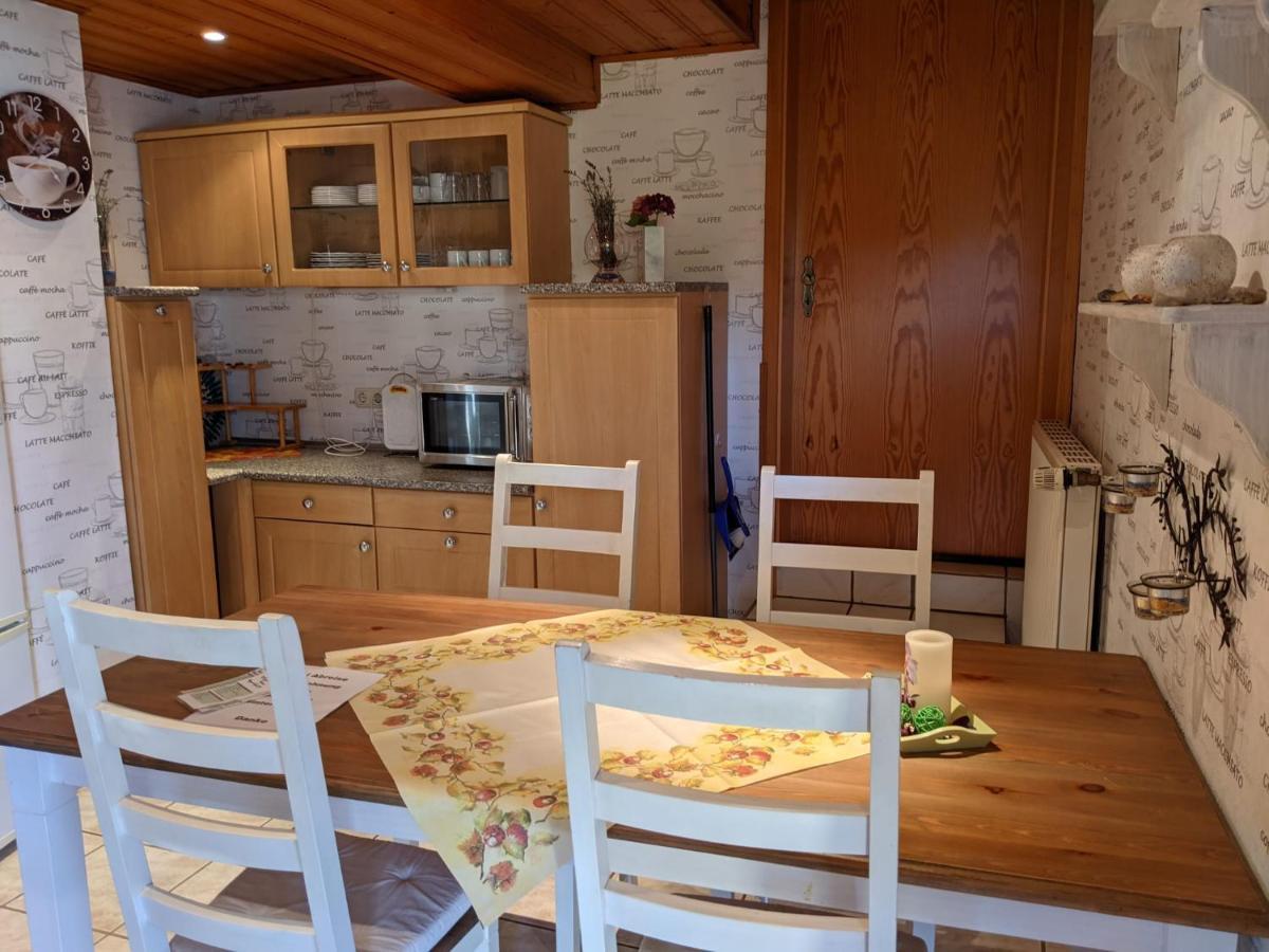 Ferienwohnung Luecking Im Westerwald Flammersfeld Exteriör bild